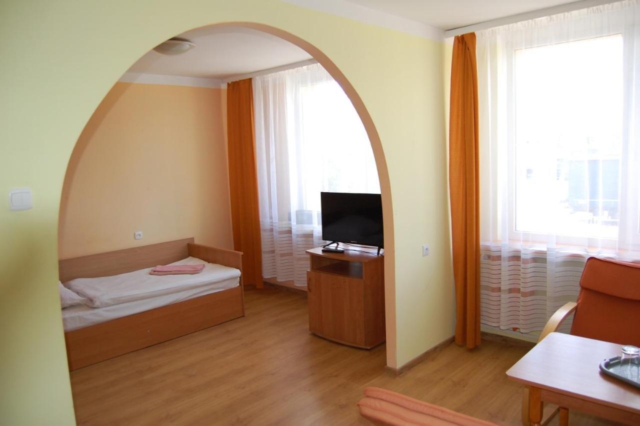 Hotel سووبسك المظهر الخارجي الصورة
